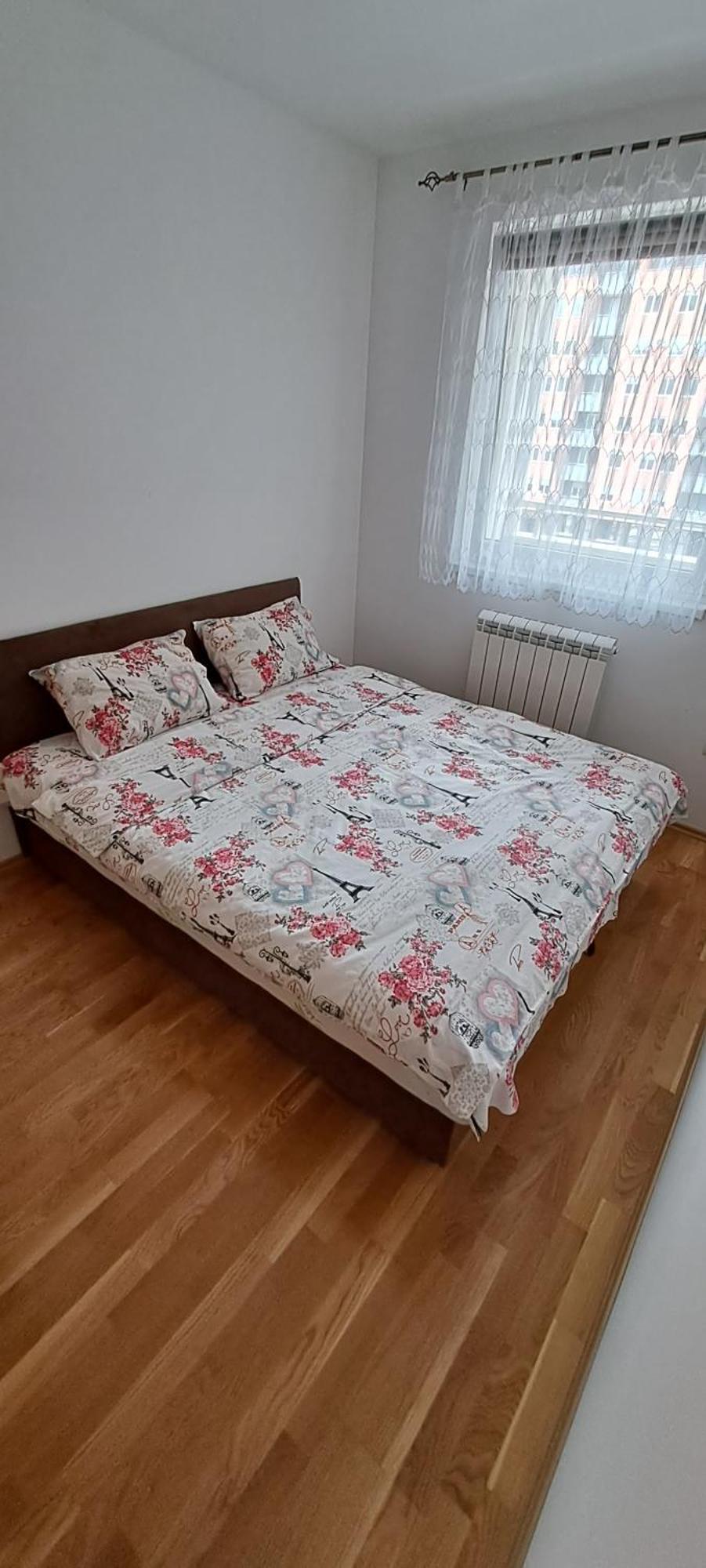 Stan na dan Nevena Appartement Lukavica Buitenkant foto